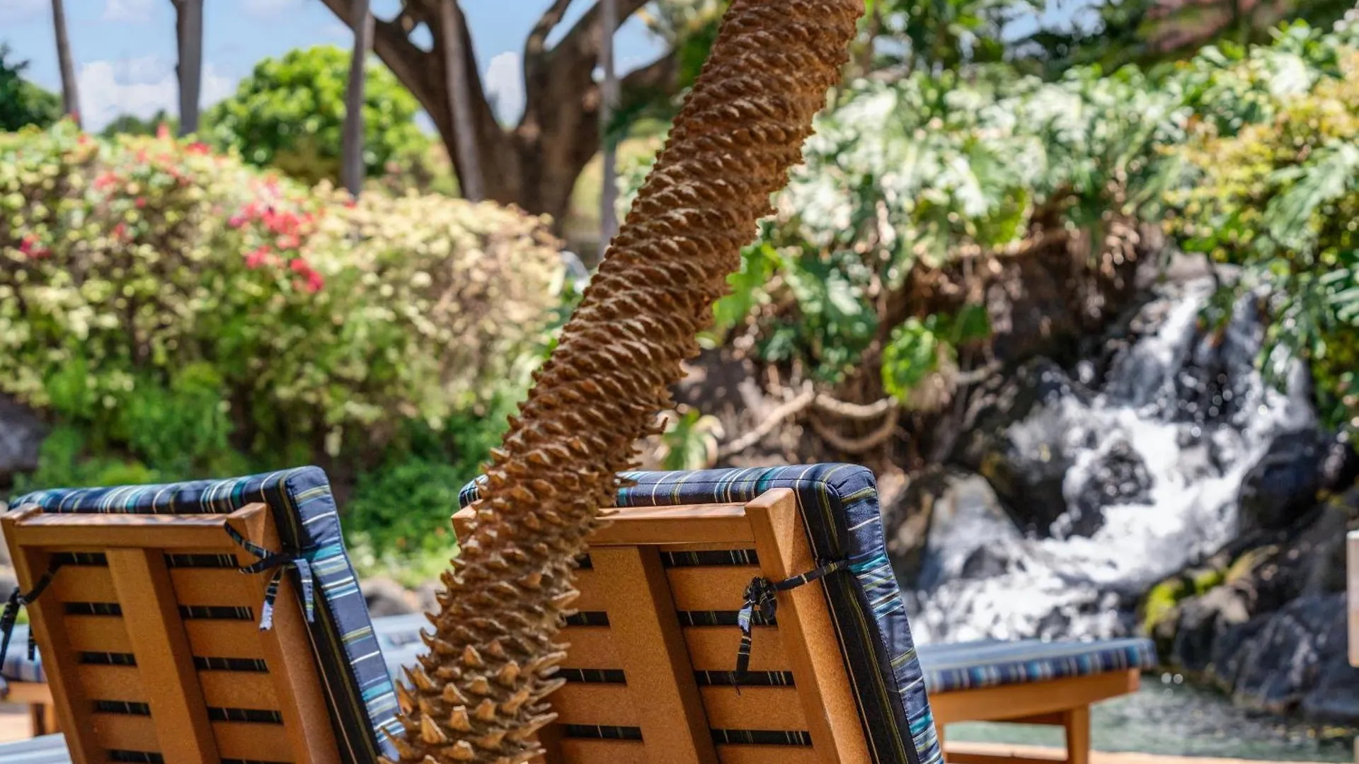 ***  Kahana Falls Resort Napili-Honokowai United States